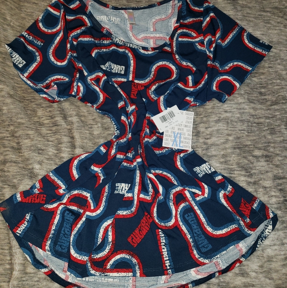 LuLaRoe Classic Tee
